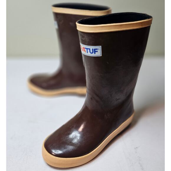 XTRATUF Kids Sz1 Legacy Copper/Tan Boot. Fishing. Ourdoors. Rain boots. See pics - Picture 1 of 16